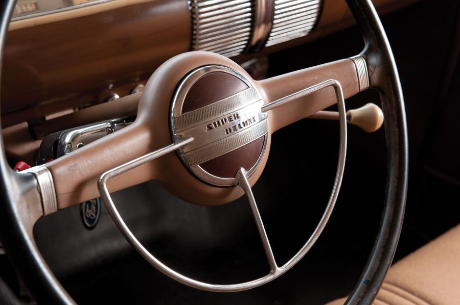  Ford Super DeLuxe Business Coupe 1941 года  (фото 31 из 37)